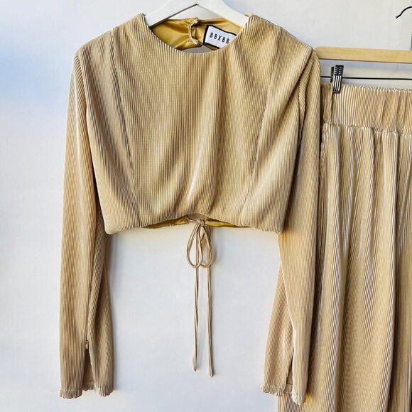 BBXBRAND pleated satin wide leg , Cut-out crop top set, beige, Size 12/L - Picture 3 of 9